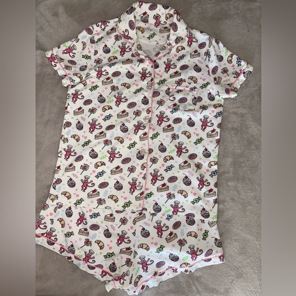 Roller Rabbit Pajamas - Picture 3 of 4